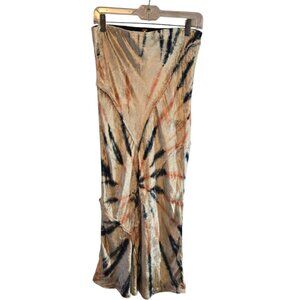 FREE PEOPLE MEDIUM VELVET PULL ON MIDI SKIRT TIE-DYE DESIGN CREAM DARK BLUE